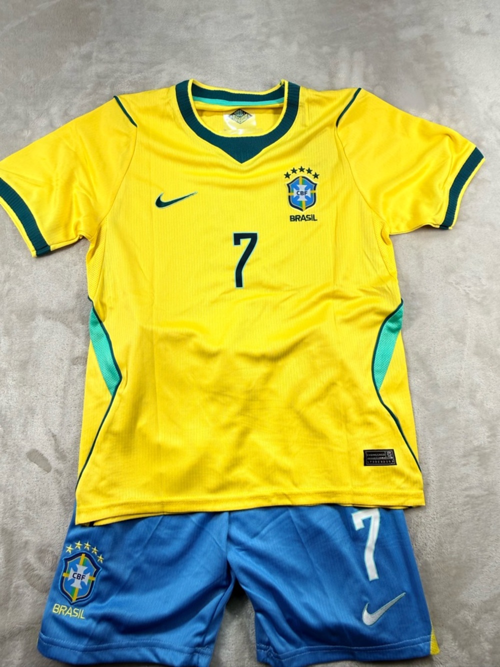 Brazil Vini JR kids set